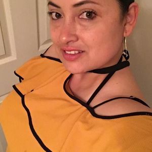 Meet your Posher, Rocio